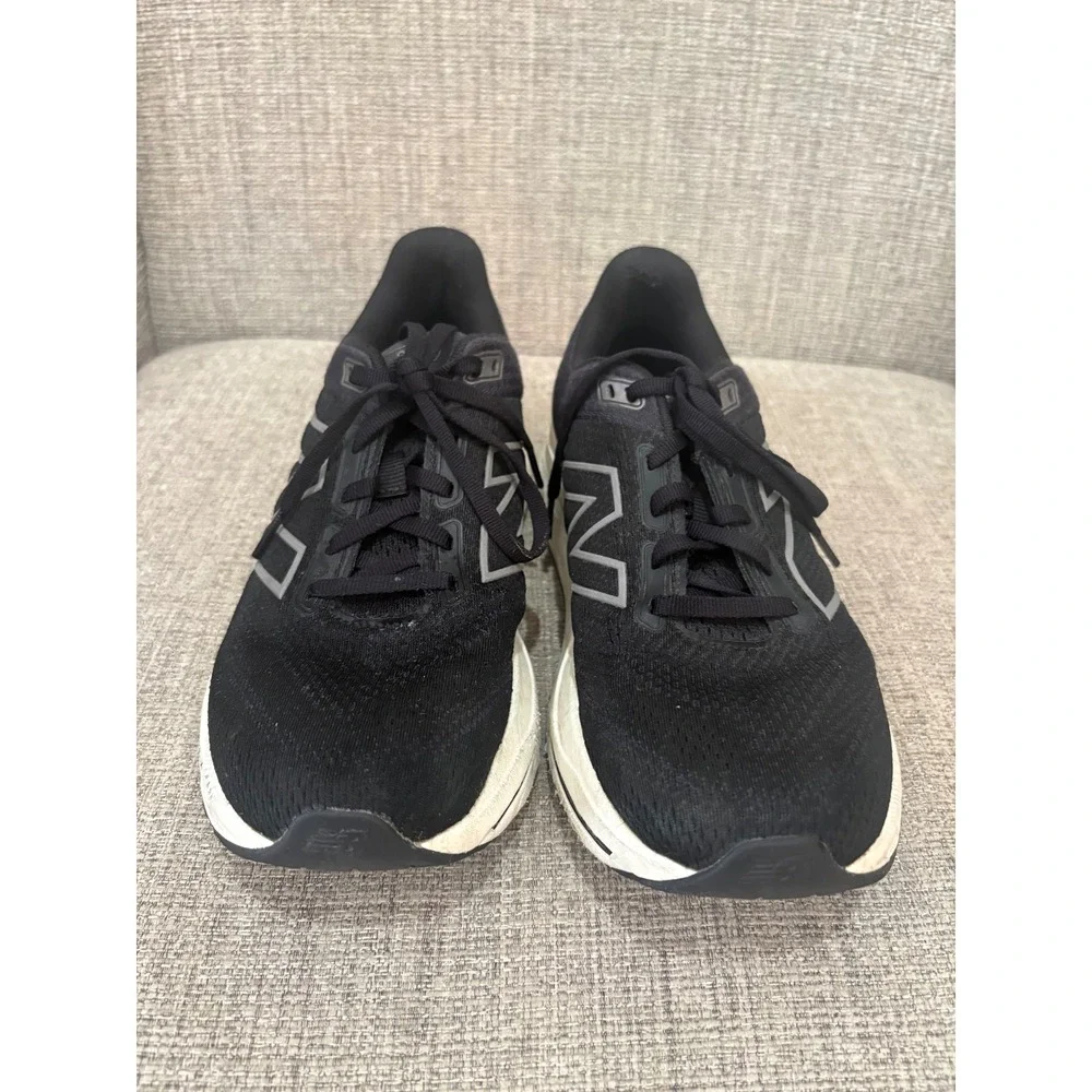 New Balance Fresh Foam X 860v13 Black White Running Shoes Women 9.5/Men 8